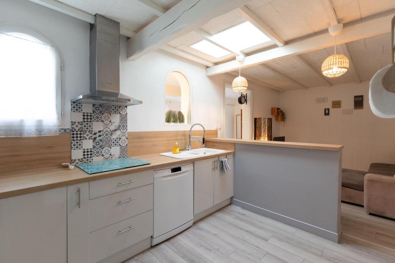 Holiday home Maison Cosy - 5min - Parc Expo- Arena-centre