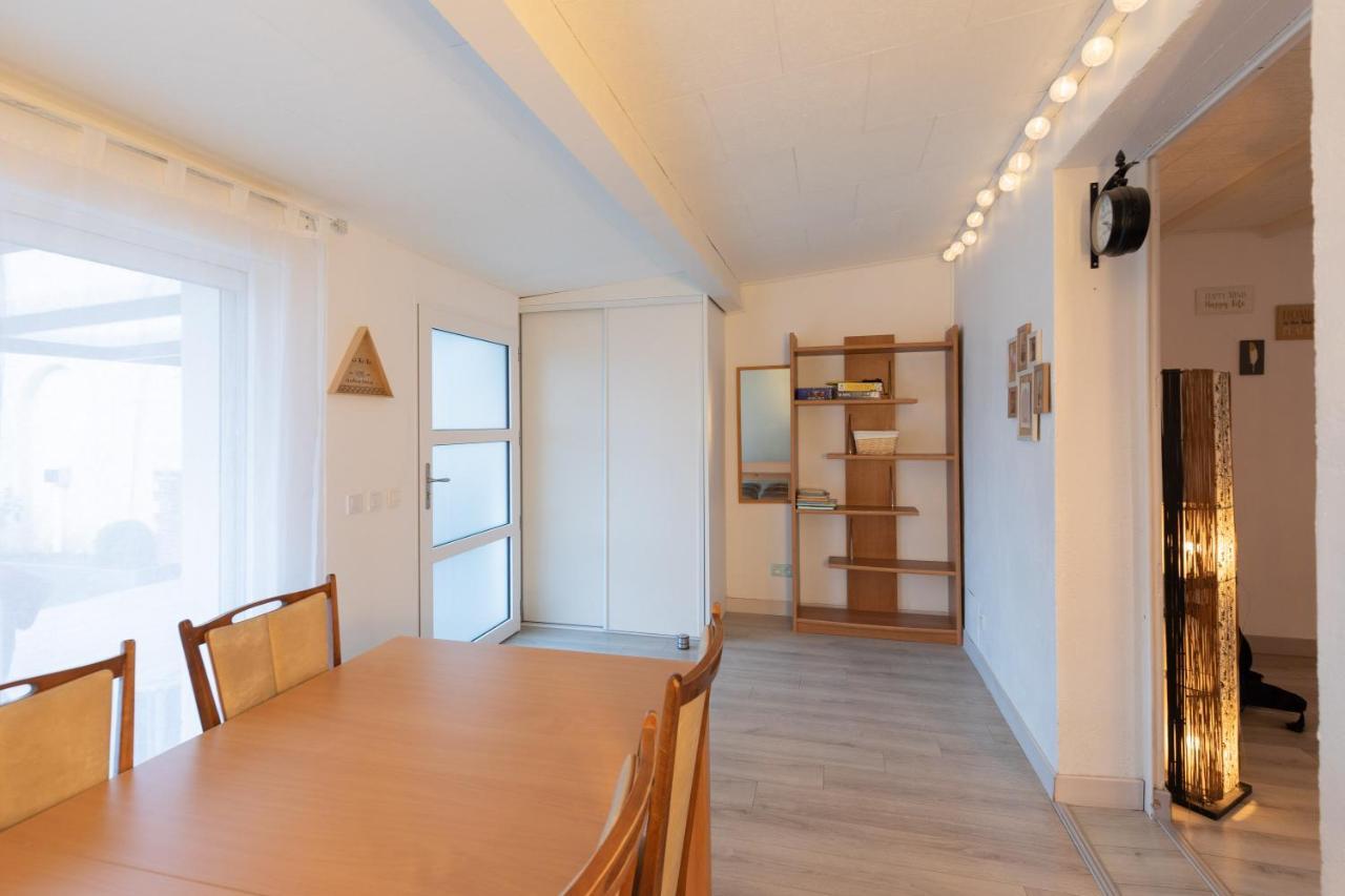 Holiday home Maison Cosy - 5min - Parc Expo- Arena-centre *